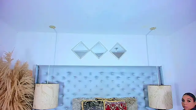 EileenBenzon online show from November 2025 05:11:01 AM