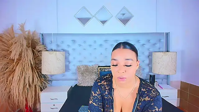 EileenBenzon online show from October 2025 04:55:02 AM