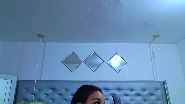 EileenBenzon online show from May 2026 03:26:02 PM