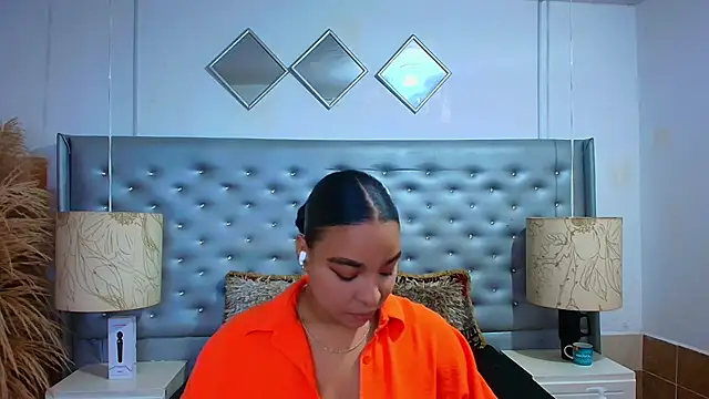 EileenBenzon online show from November 2025 05:50:02 AM