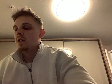 neilho1 online show from February 2025 05:42:02 PM