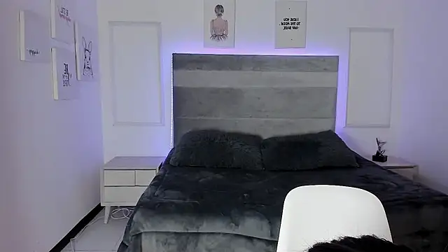 valka wolfe online show from February 2026 04:39:01 PM