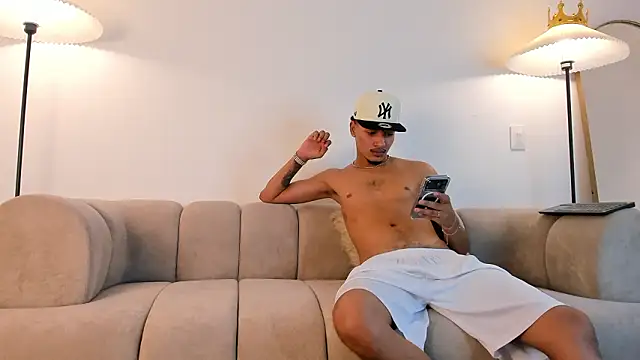 Ian and Noah online show from March 2026 11:21:02 PM