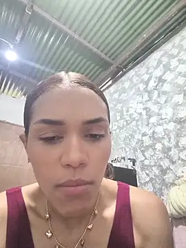 Snapshot of Cositarica_69 chatting on April 2026 08:06:01 PM Cositarica 69 online show from April 2026 08:06:01 PM