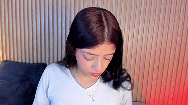 lana dol online show from October 2025 01:45:01 PM