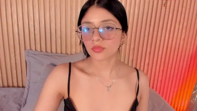 lana dol online show from December 2025 01:39:01 PM