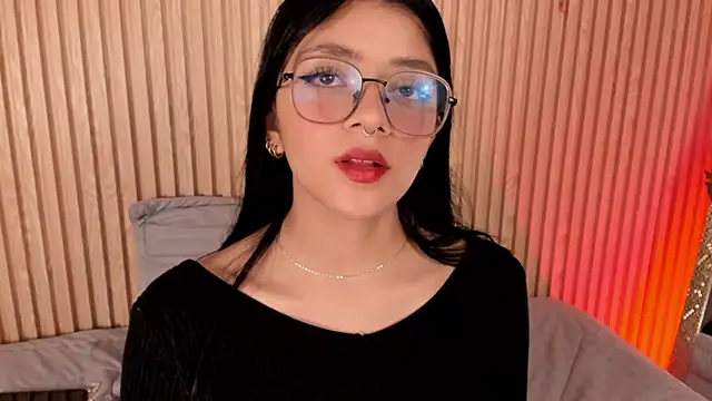 lana dol online show from December 2025 01:24:02 PM