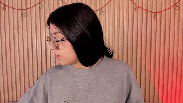 lana dol online show from December 2025 01:57:01 PM