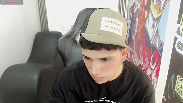 Snapshot of Brayan_lopezz chatting on January 2025 12:37:01 PM Brayan lopezz online show from January 2025 12:37:01 PM