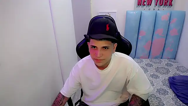 Brayan lopezz online show from May 2026 03:42:02 AM