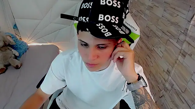 Snapshot of Brayan_lopezz chatting on March 2025 06:53:01 PM Brayan lopezz online show from March 2025 06:53:01 PM