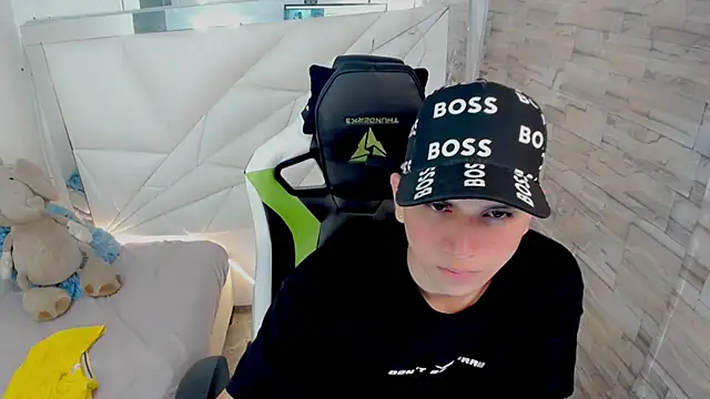 Snapshot of Brayan_lopezz chatting on March 2025 12:50:02 PM Brayan lopezz online show from March 2025 12:50:02 PM