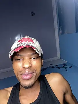 Snapshot of BlueIceCube chatting on December 2024 09:57:02 AM BlueIceCube online show from December 2024 09:57:02 AM