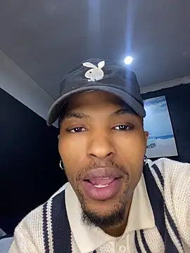 BlueIceCube online show from April 2026 08:00:01 PM