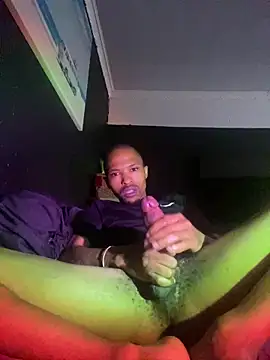 BlueIceCube online show from November 2025 08:18:02 AM