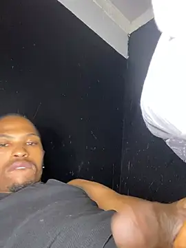 Snapshot of BlueIceCube chatting on March 2025 11:14:02 PM BlueIceCube online show from March 2025 11:14:02 PM