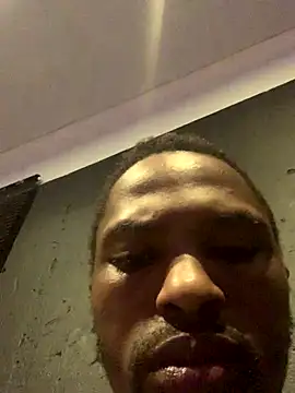 Snapshot of BlueIceCube chatting on September 2025 06:15:01 PM BlueIceCube online show from September 2025 06:15:01 PM