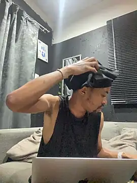 BlueIceCube online show from December 2025 09:37:03 PM