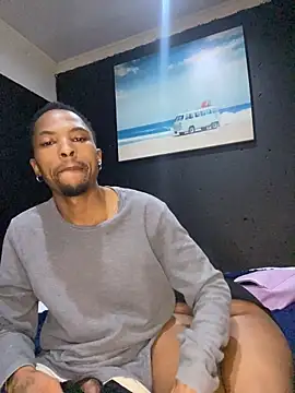 BlueIceCube online show from April 2026 08:28:02 PM