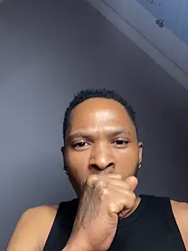 Snapshot of BlueIceCube chatting on January 2025 11:27:01 PM BlueIceCube online show from January 2025 11:27:01 PM