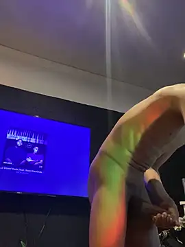 Snapshot of BlueIceCube chatting on September 2025 05:07:02 AM BlueIceCube online show from September 2025 05:07:02 AM