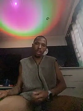 BlueIceCube online show from November 2025 05:40:02 AM