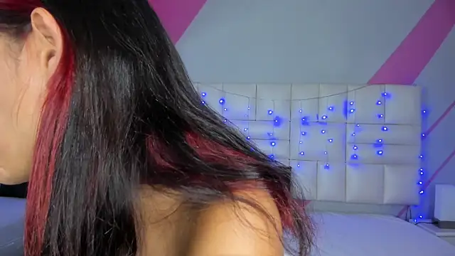 Salome rouse1 online show from September 2025 08:33:01 PM