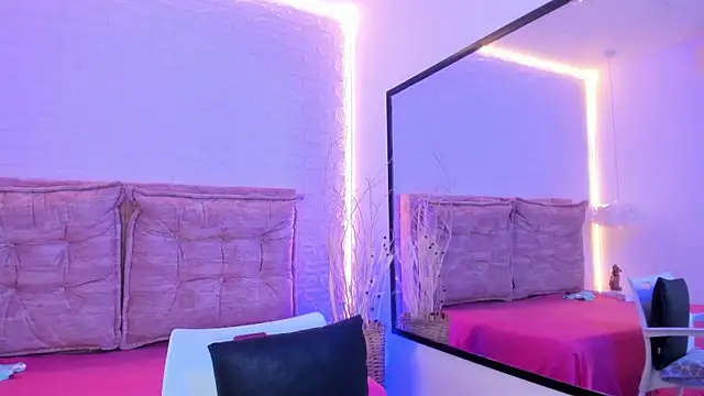 Salome rouse1 online show from December 2025 05:34:02 PM