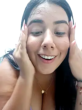 andreinabigtits online show from December 2024 04:14:02 PM