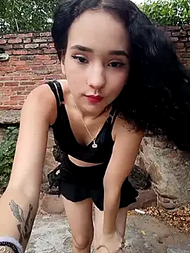 Snapshot of sweet_outdoor_charm chatting on November 2025 08:09:01 PM sweet outdoor charm online show from November 2025 08:09:01 PM