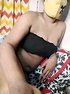 Snapshot of Strong_jasika chatting on December 2024 01:14:01 PM Strong jasika online show from December 2024 01:14:01 PM