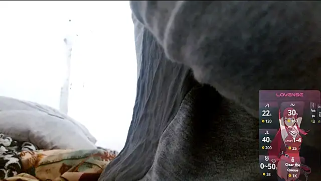 cherrydelioncourt online show from October 2025 02:07:01 PM