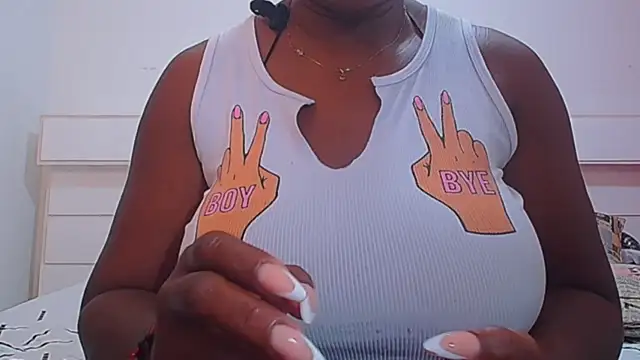 GREATNIPLES online show from November 2025 10:47:02 AM