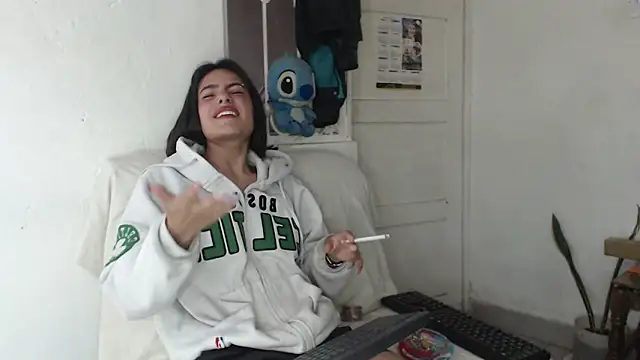 skinny sweet2411 online show from October 2025 07:48:01 PM