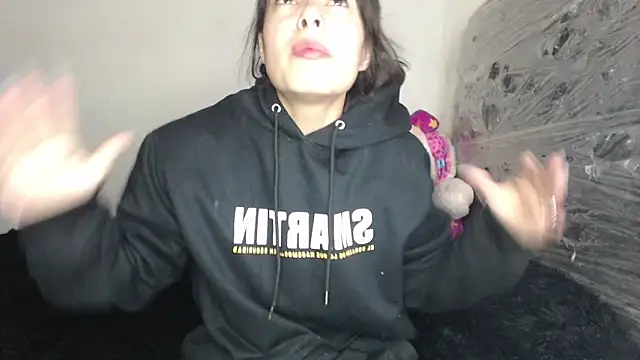 skinny sweet2411 online show from November 2025 02:34:01 AM