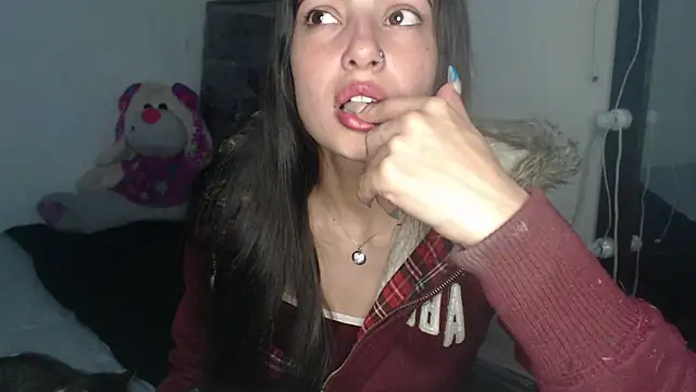 skinny sweet2411 online show from March 2026 03:06:02 AM