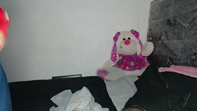 skinny sweet2411 online show from February 2026 11:12:01 PM