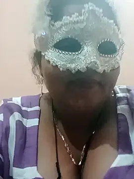 Snapshot of seemi_bhabhi chatting on February 2025 04:15:01 PM seemi bhabhi online show from February 2025 04:15:01 PM