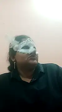 Snapshot of seemi_bhabhi chatting on February 2025 10:25:01 PM seemi bhabhi online show from February 2025 10:25:01 PM