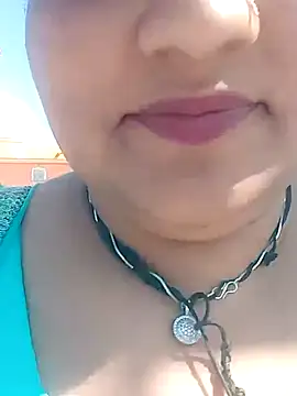 Snapshot of seemi_bhabhi chatting on March 2025 08:59:01 AM seemi bhabhi online show from March 2025 08:59:01 AM