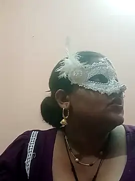 Snapshot of seemi_bhabhi chatting on March 2025 04:17:02 PM seemi bhabhi online show from March 2025 04:17:02 PM