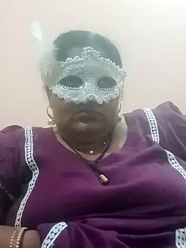 Snapshot of seemi_bhabhi chatting on March 2025 10:09:01 AM seemi bhabhi online show from March 2025 10:09:01 AM