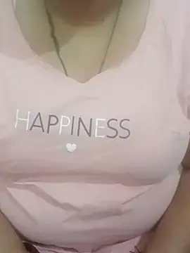 Snapshot of seemi_bhabhi chatting on March 2026 05:14:01 AM seemi bhabhi online show from March 2026 05:14:01 AM