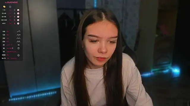 SweetyDeviliya online show from December 2025 02:21:01 AM