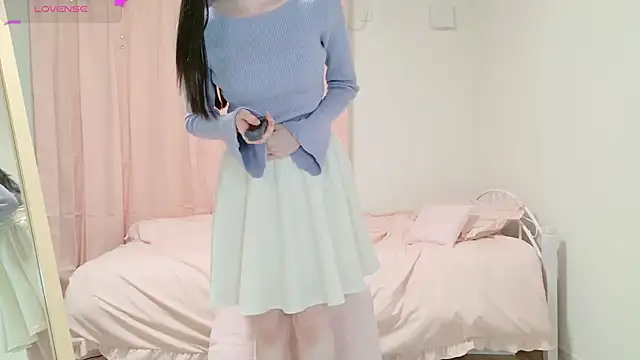 MARIAo0 online show from December 2024 12:12:02 PM