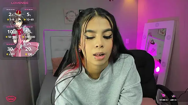 Snapshot of EMALINDA__HILSS chatting on February 2025 11:55:01 AM EMALINDA HILSS online show from February 2025 11:55:01 AM