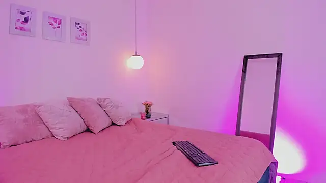 ibella7 online show from March 2026 07:43:02 PM