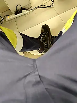 coppiapazza online show from February 2025 11:14:02 AM