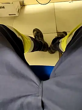 coppiapazza online show from January 2025 04:10:01 PM