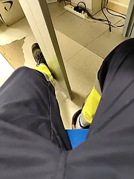 coppiapazza online show from February 2025 06:43:02 AM